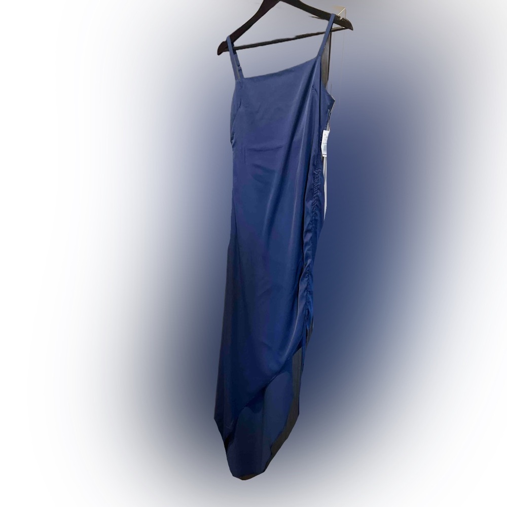Emory park large new silky dress navy. A256